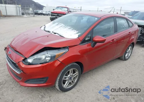 2018 Ford Fiesta Se z USA, uszkodzony, nr VIN 3FADP4BJ7JM104032